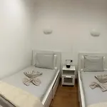 Linda פלאיה בלנקה
