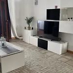 וילה Linda *
