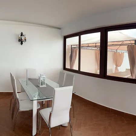 Villa Linda *