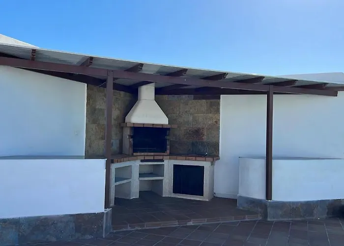 Linda * Playa Blanca (Lanzarote)