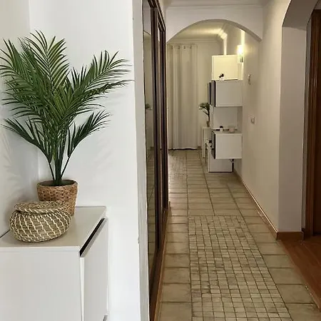 Linda * Playa Blanca (Lanzarote)